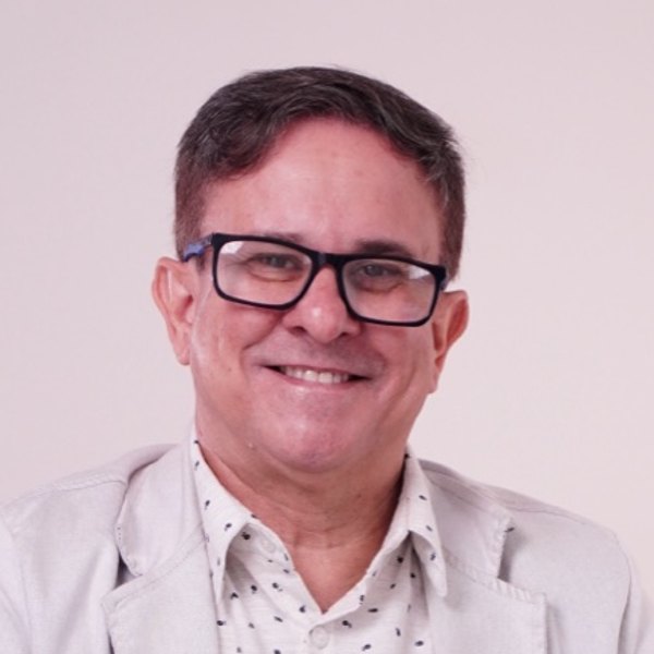 Dr. Ênio